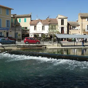 Au Coeur De Provence Hébergement de vacances